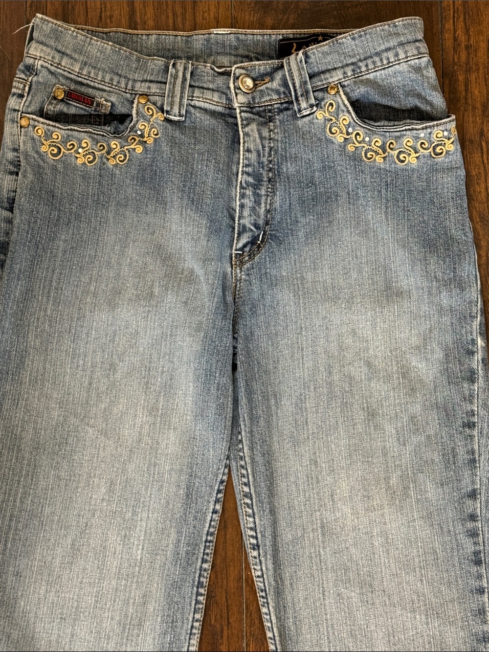 Lawman Women’s W28 Straight Leg Jeans with Embroidered Pockets Vintage Bling Y2K